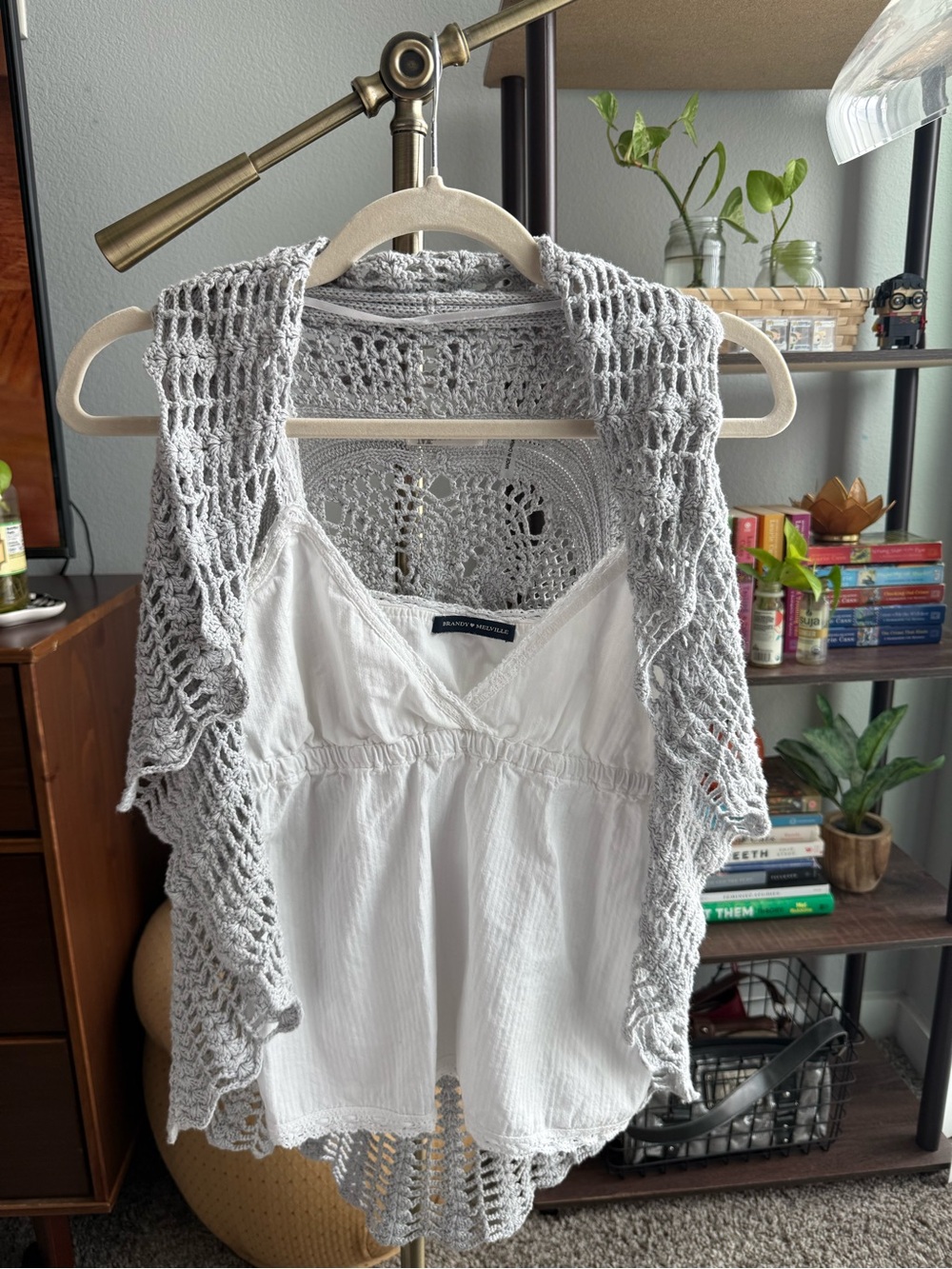Y2K 2000s grey crotchet cardigan